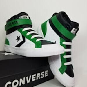 Converse Youth  Pro Blaze  Hi Tops Boys Size 6 A07413C NWT